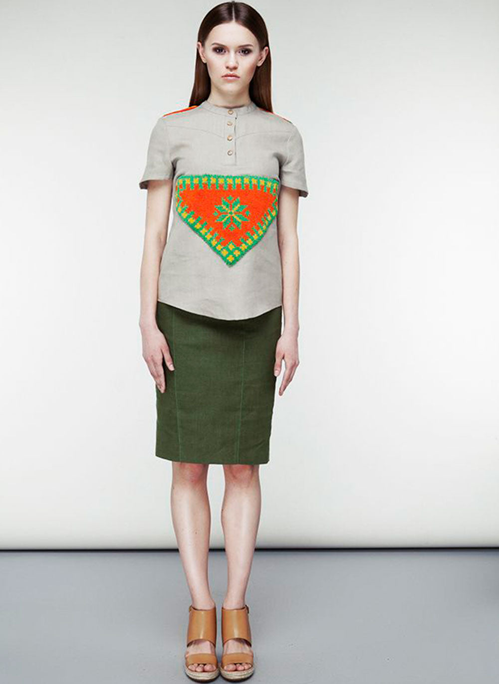 Women's Hand-Embroidered Linen Blouse - Unique Tapestry Design