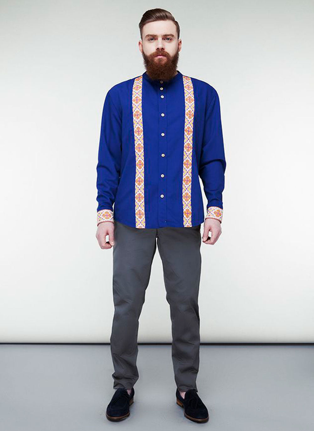 Embroidered with history lines Blue shirt