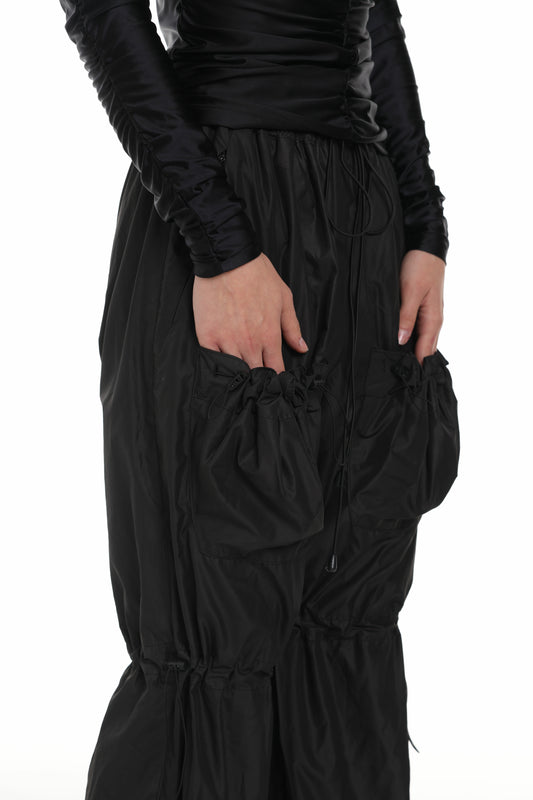 Міські чорні штани