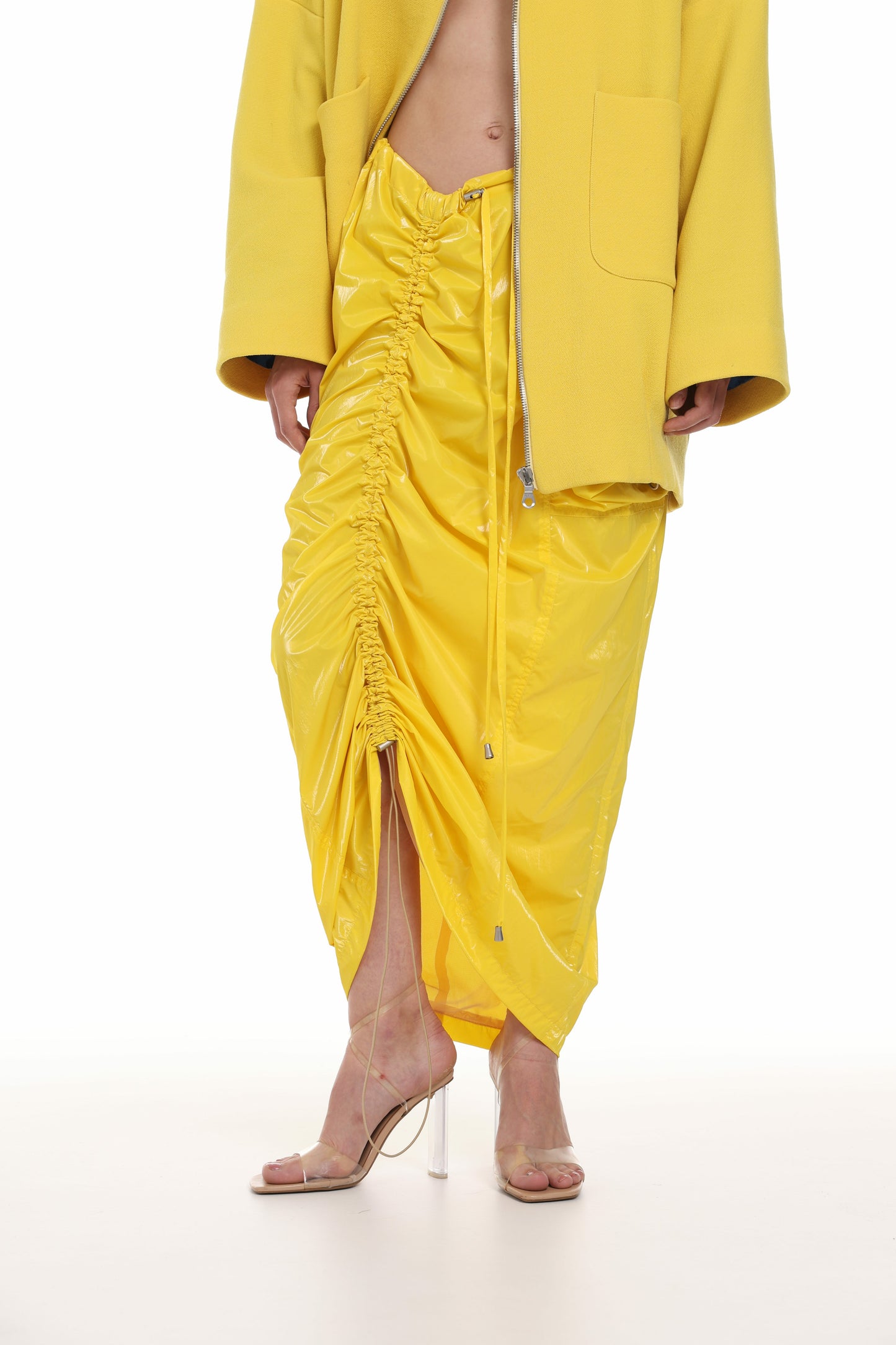 Унікальна жовта спідниця