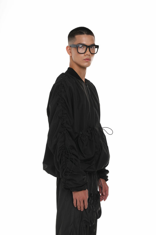 Міський чорний бомбер